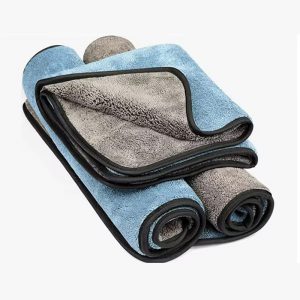 Household cleaning towel